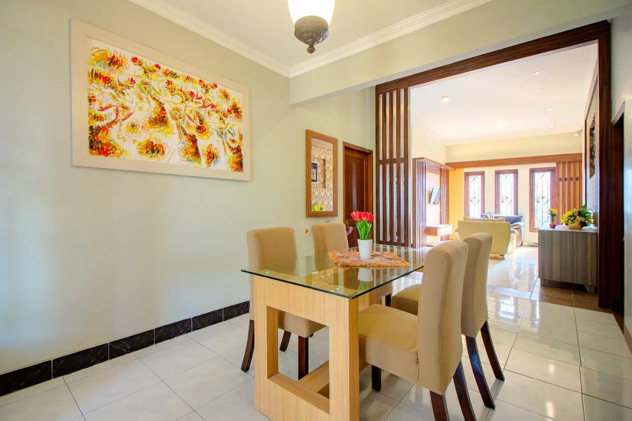 Oyo 1195 The Doctor'S Guest House Syariah Kejayan Εξωτερικό φωτογραφία