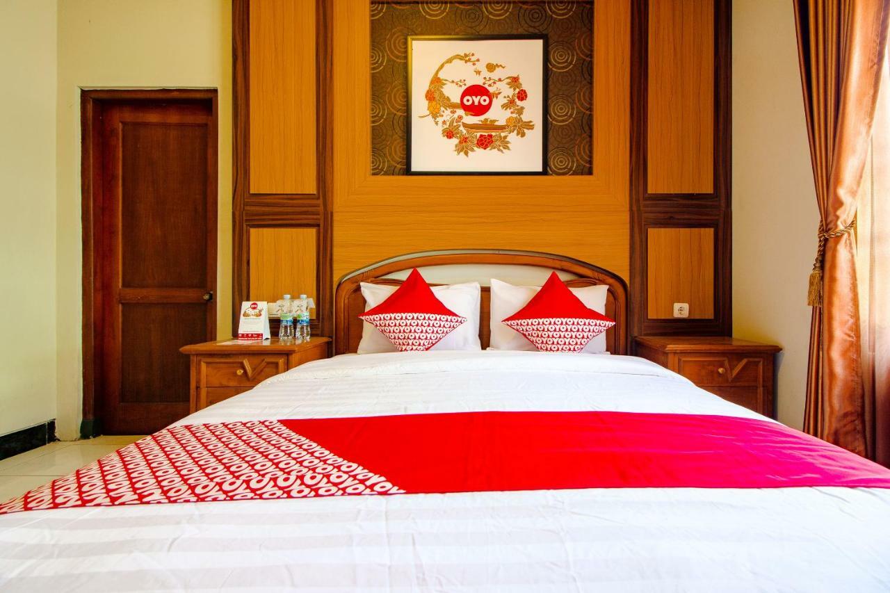 Oyo 1195 The Doctor'S Guest House Syariah Kejayan Εξωτερικό φωτογραφία